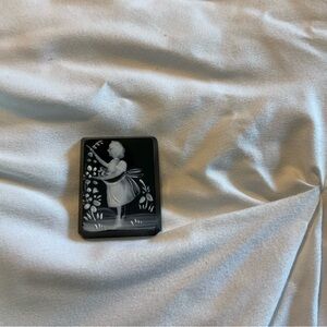 Mary Gregory Antique Brooch